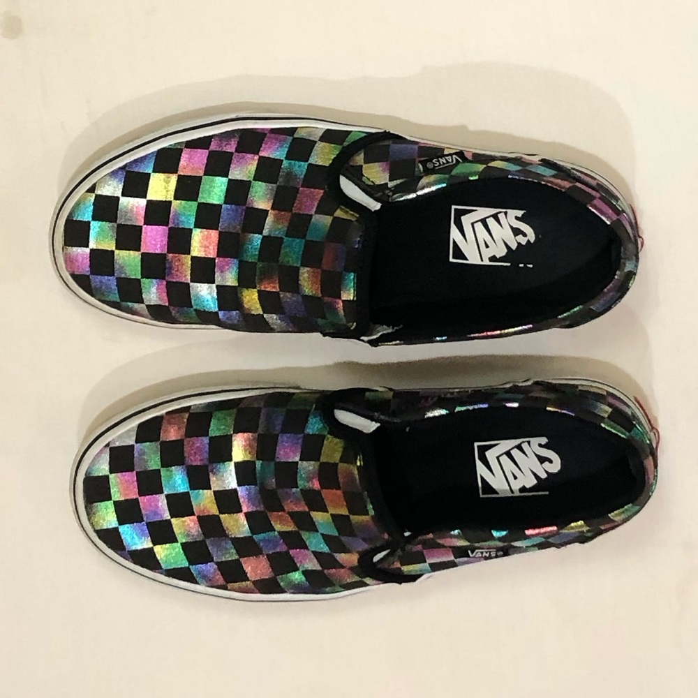 balck/metallic rainbow vans!